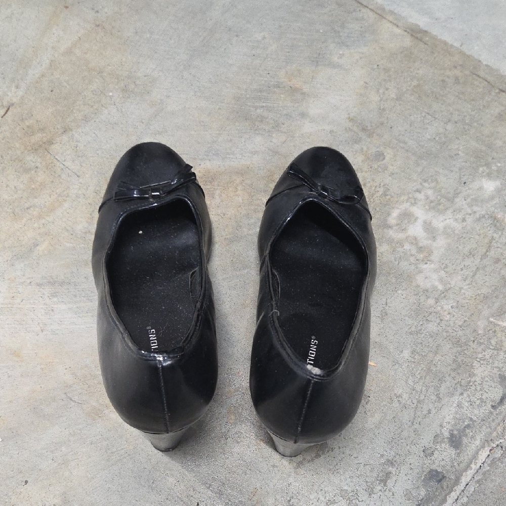 Comfort Plus by Predictions Black Heels